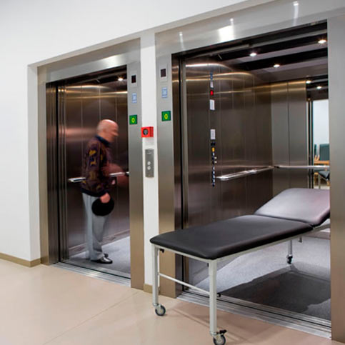 elevador hospitales